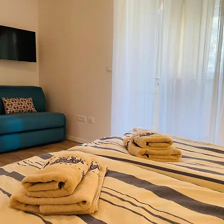 Boutique With Private Heated Pool Novigrad Istria