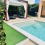 Apartmán Boutique With Private Heated Pool *