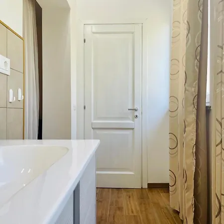 Boutique With Private Heated Pool Apartment *