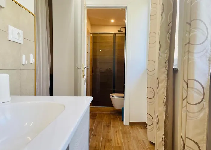 Boutique Apartment With Private Heated Pool For Your Exclusive Use